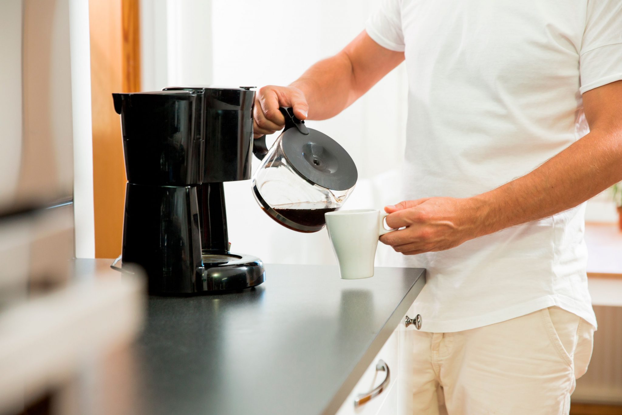 6 Best 5 Cup Coffee Makers Reviewed in Detail (Spring 2025)
