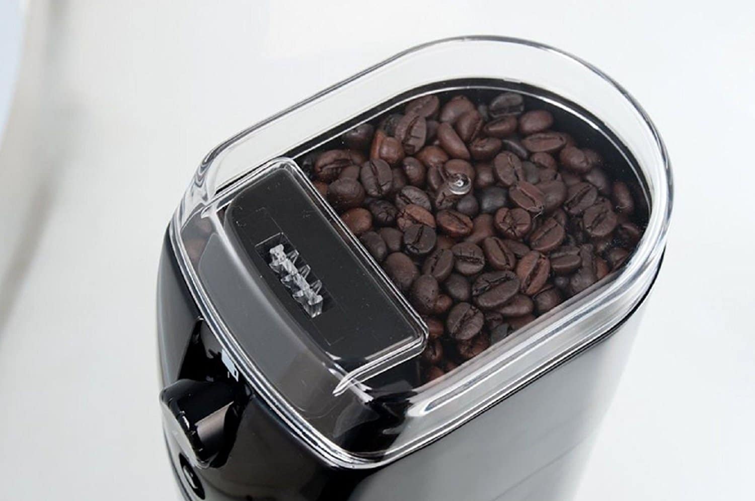 6 Best Coffee Grinders under 50 Reviewed in Detail (Winter 2024)﻿