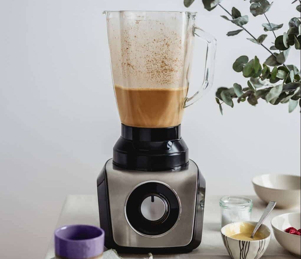 6 Best Blenders for Bulletproof Coffee Reviewed in Detail (Fall 2023)