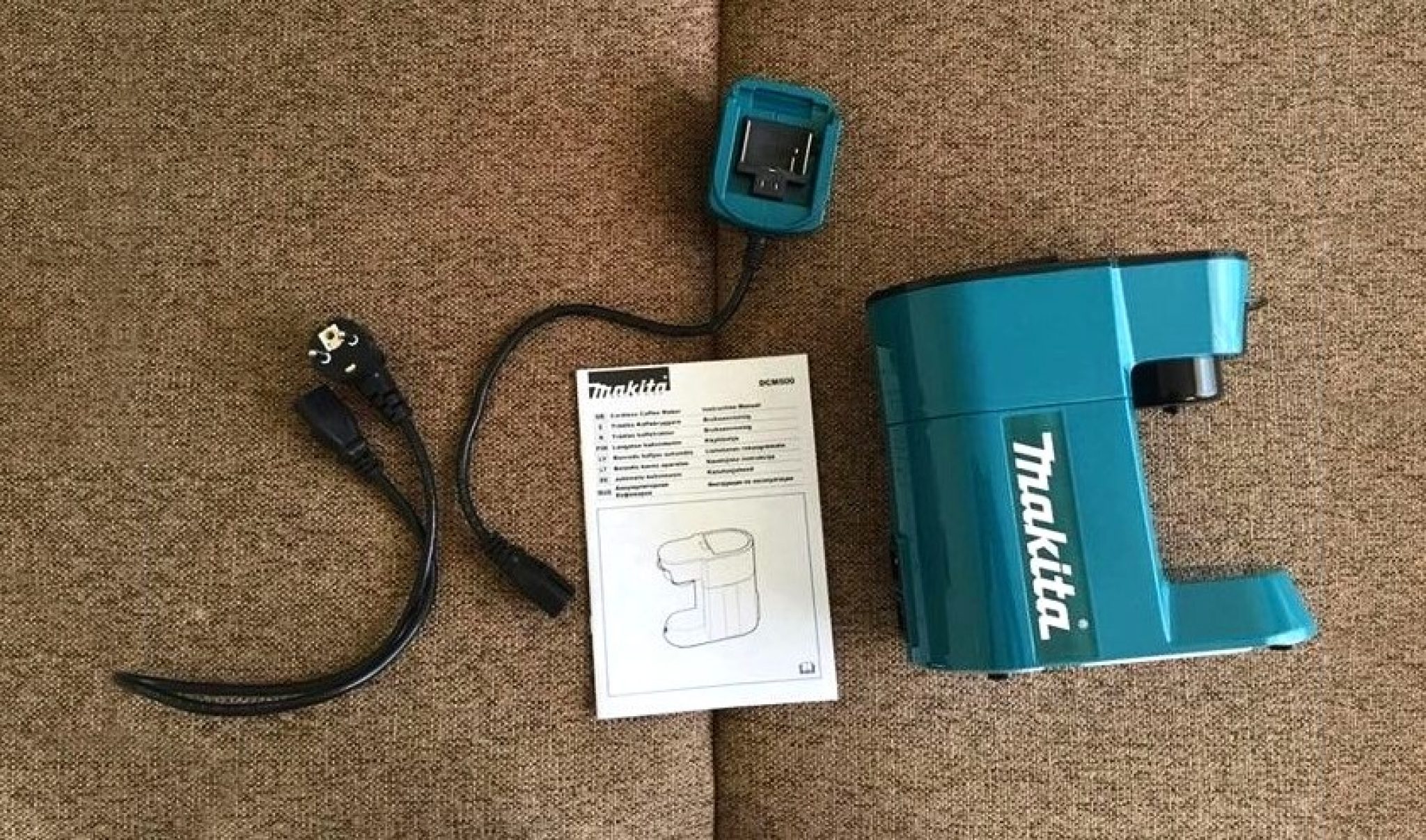 5 Best 12Volt Coffee Makers Reviewed in Detail (Fall 2023)