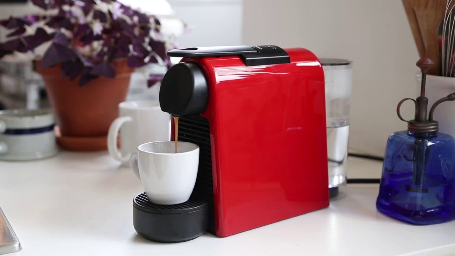 5 Best Nespresso Machines for Latte Reviewed in Detail (Winter 2023)