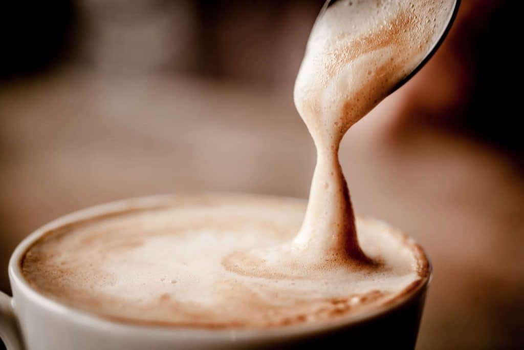 Wet vs Dry Cappuccino: What's the Difference?