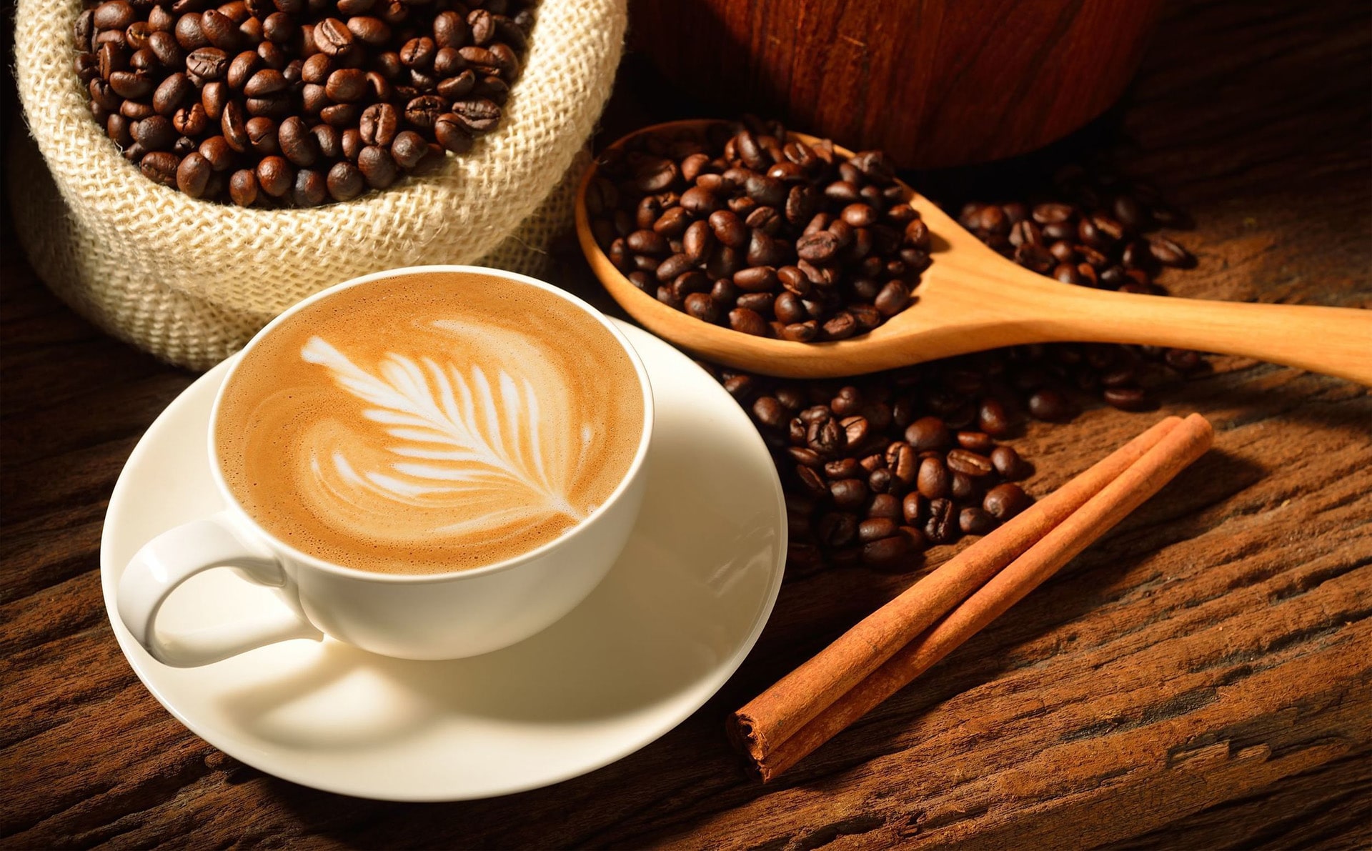 How to Make a Latte without an Espresso Machine?