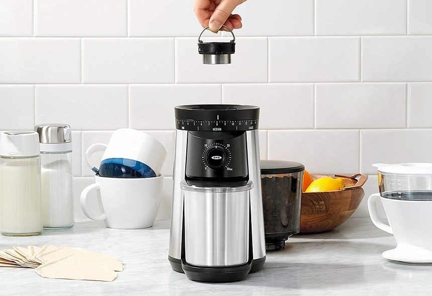 7 Best Coffee Grinders under $200 for Coffee Experts (Winter 2023)