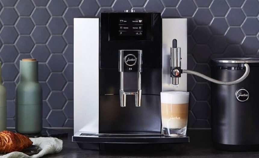 Jura vs. Delonghi: Which Coffee Machine to Choose?