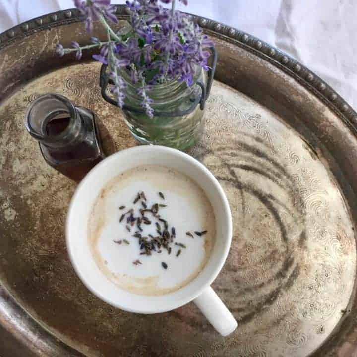 Lavender Latte Recipe: Reduce Anxiety and Stress Level