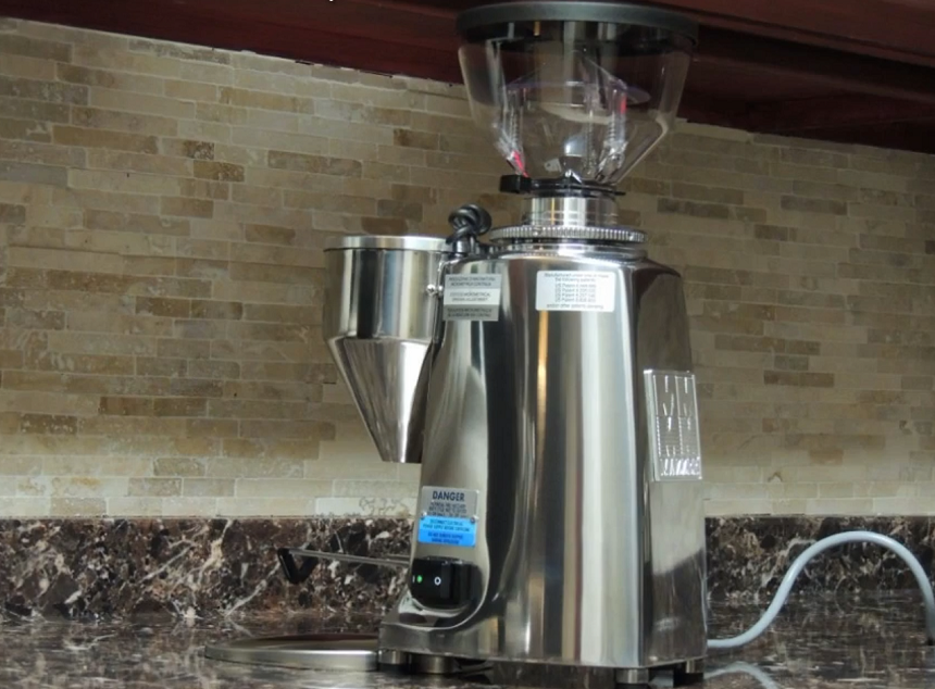 6 Best Coffee Grinders Under 100 Reviewed in Detail (Winter 2023)